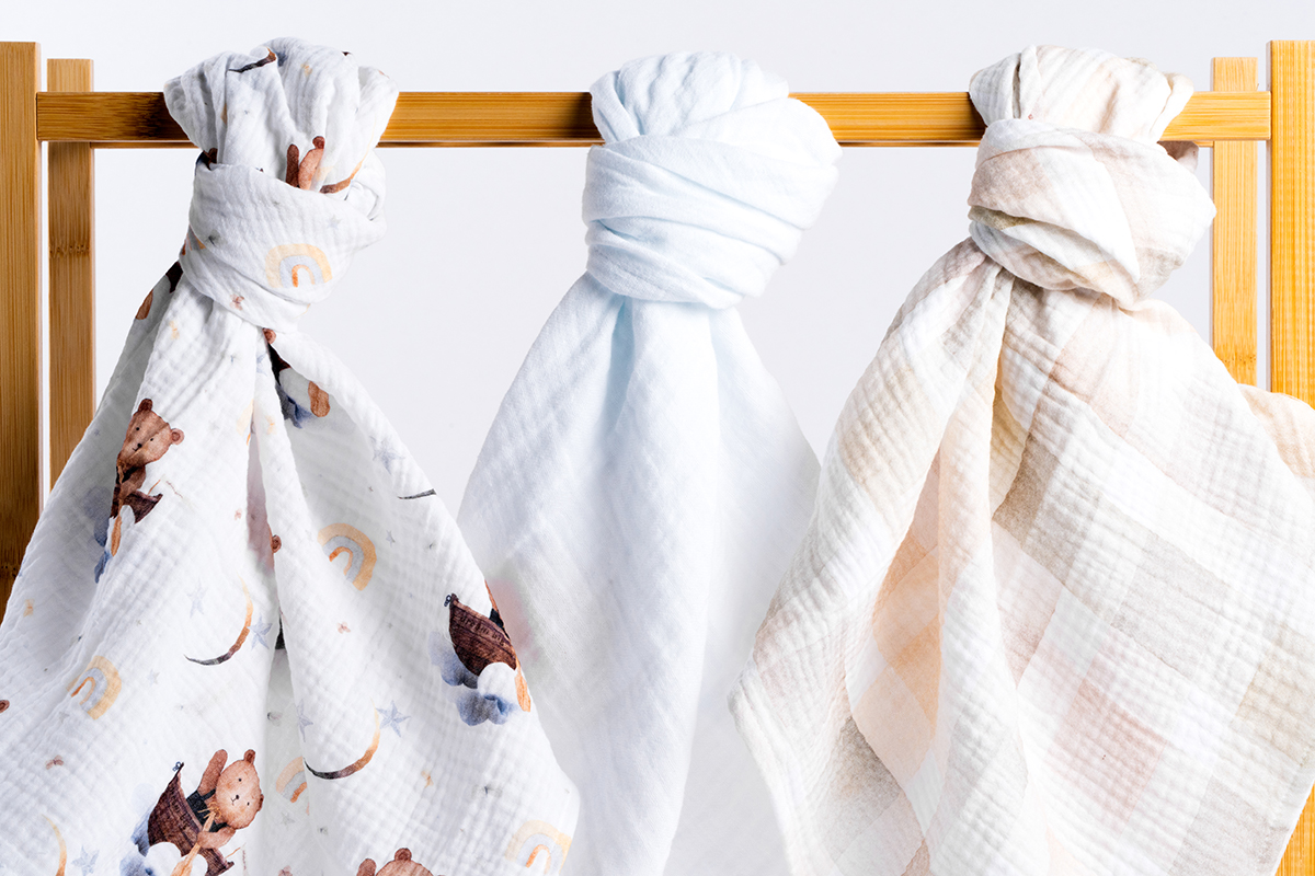 set-tetra-pelena-muslin-medo-u-ladi-i-karirana-2